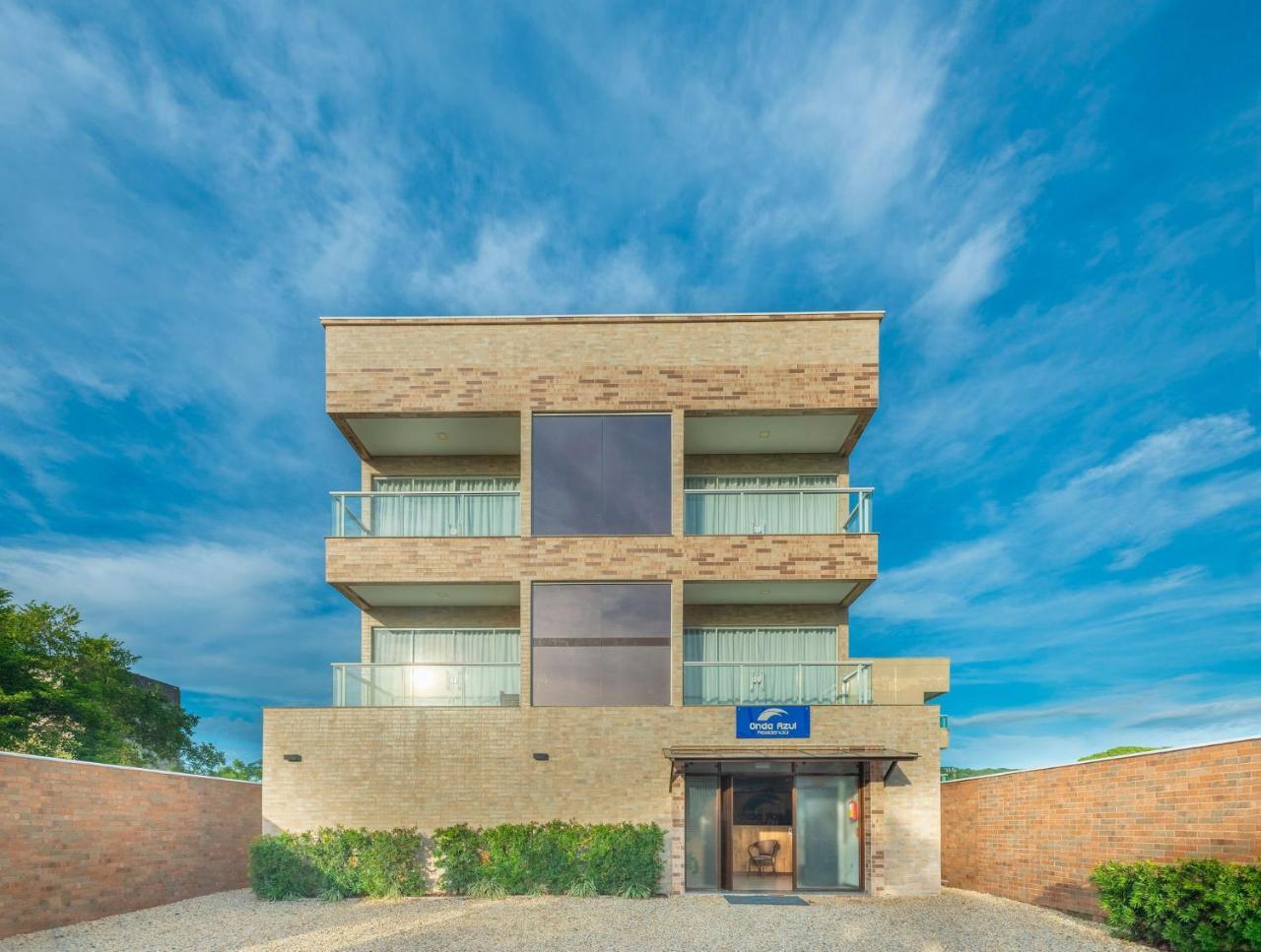 מלון בומבינאס Residencial Onda Azul מראה חיצוני תמונה